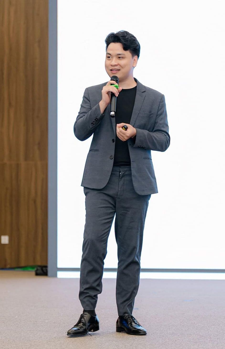 Khởi nghiệp vì 'liều'