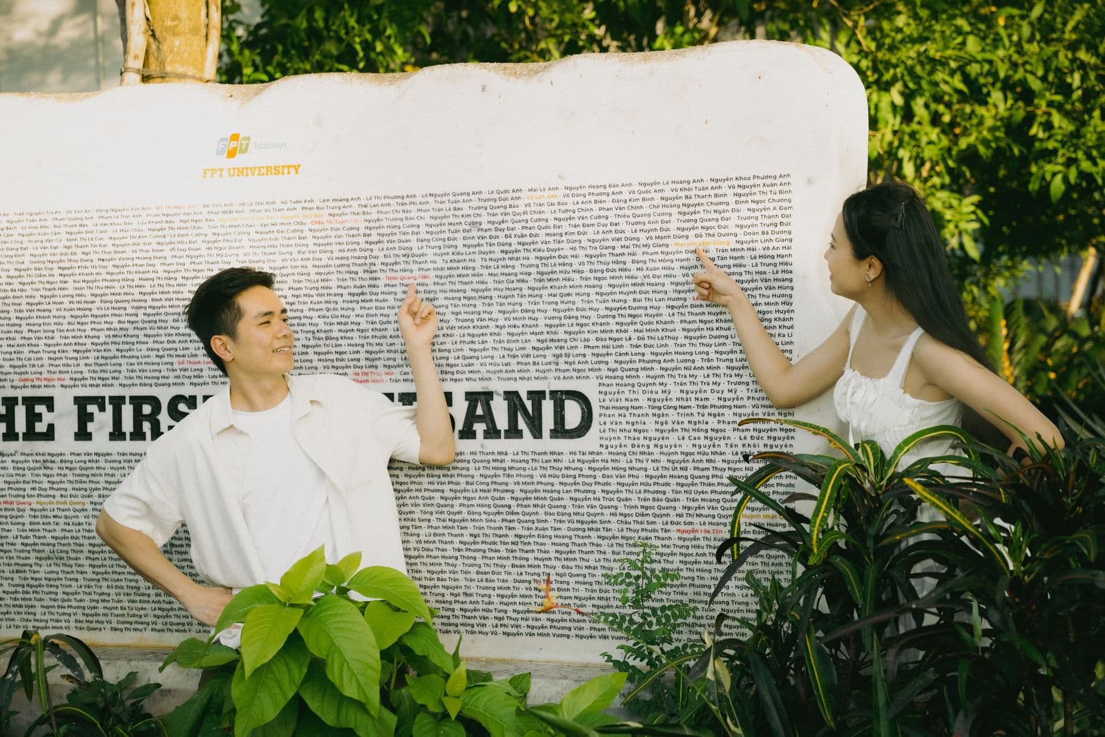 Từ góc sân trường đại học năm ấy