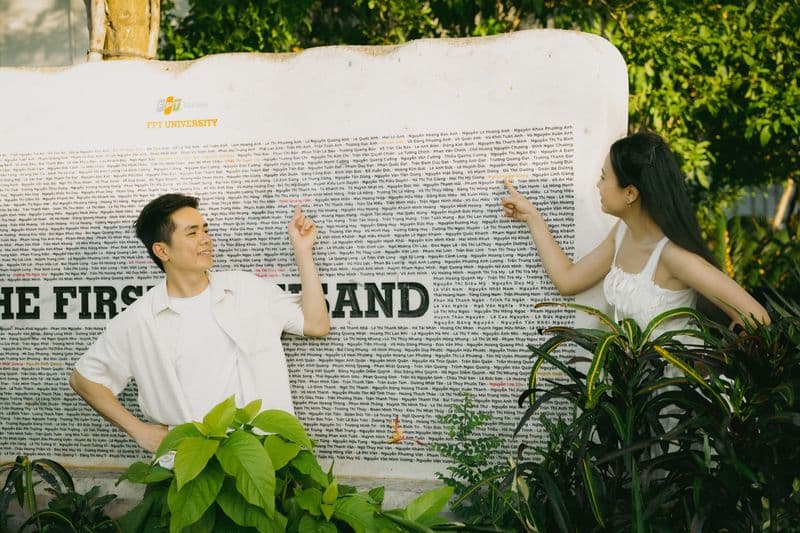 Từ góc sân trường đại học năm ấy
