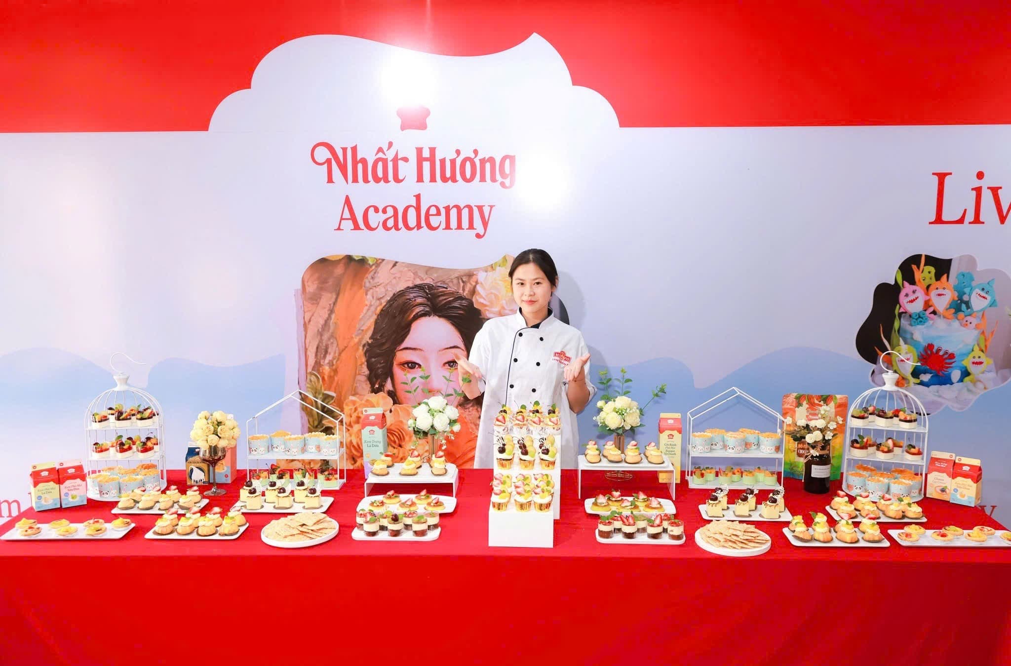 Ảnh: Phương Anh tốt nghiệp khóa học làm bánh